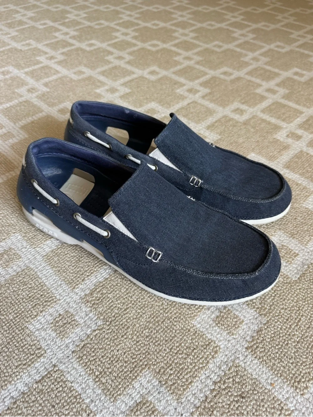 Crocs Santa Cruz Canvas Loafers Slip On Boat Shoes Navy Men’s 13